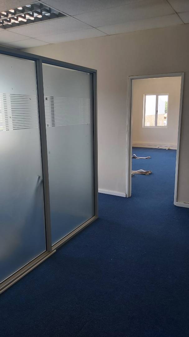 To Let commercial Property for Rent in Newton Park Eastern Cape